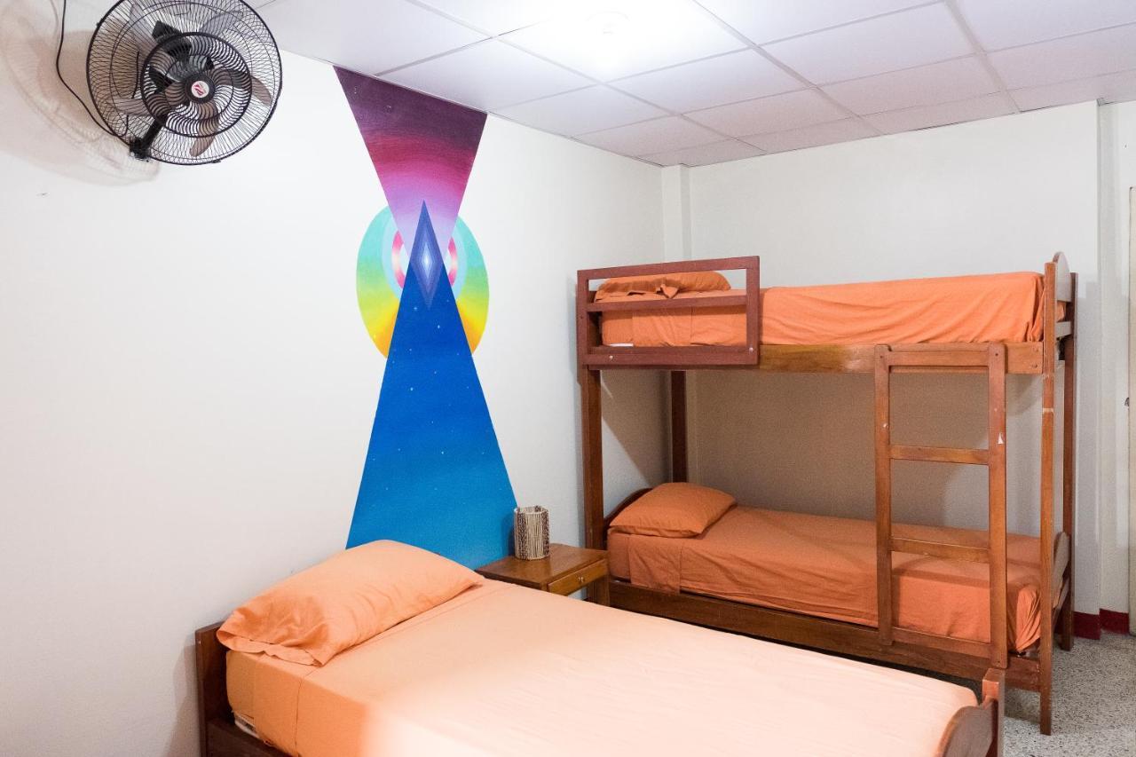 Hostel Nucapacha Guayaquil Dış mekan fotoğraf
